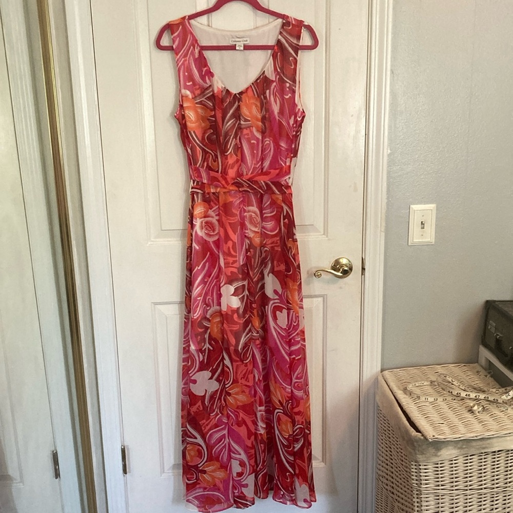 Gorgeous floral Sun dress